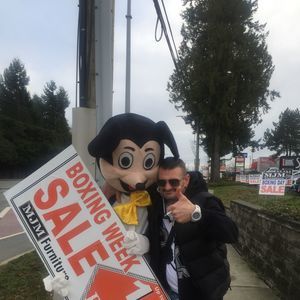 Meet your Posher, Mike